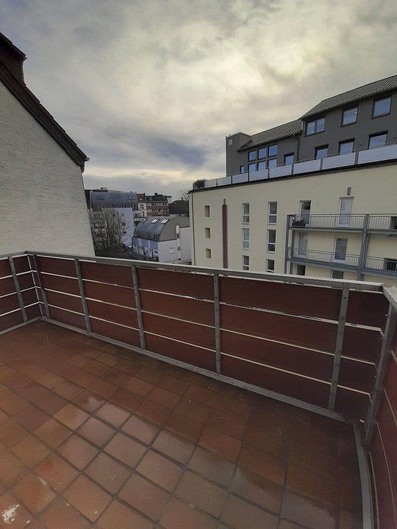 Prenájom bytu 2-izbový 54 m², Rathenaustr. 24B, Offenbach, Hesensko Prenájom bytu 2-izbový 54 m², Rathenaustr. 24B, Offenbach, Hesensko