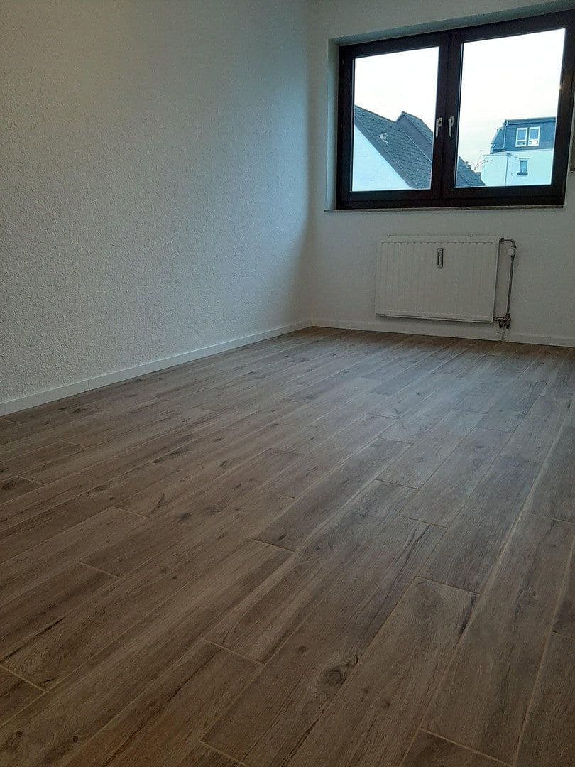 Prenájom bytu 2-izbový 54 m², Rathenaustr. 24B, Offenbach, Hesensko Prenájom bytu 2-izbový 54 m², Rathenaustr. 24B, Offenbach, Hesensko