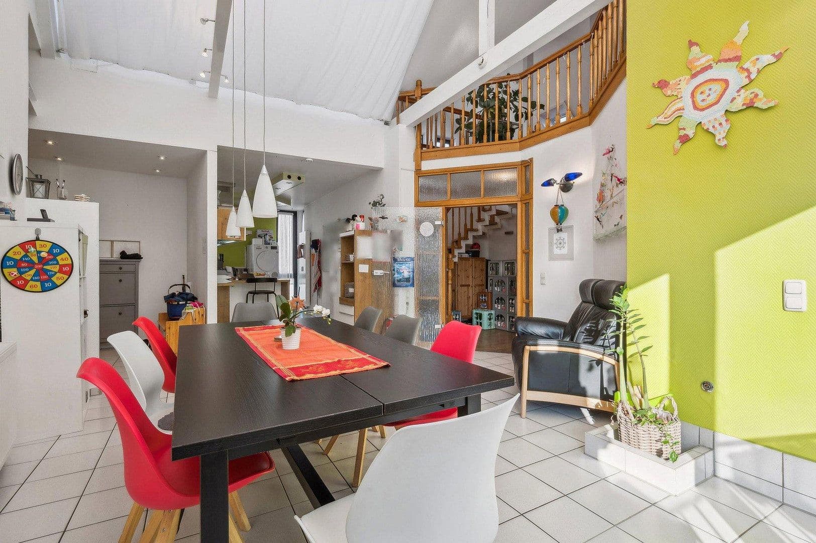 Predaj domu 457 m², pozemok 529 m², Fauerbacher Str. 72, Friedberg (Hessen), Hesensko Predaj domu 457 m², pozemok 529 m², Fauerbacher Str. 72, Friedberg (Hessen), Hesensko