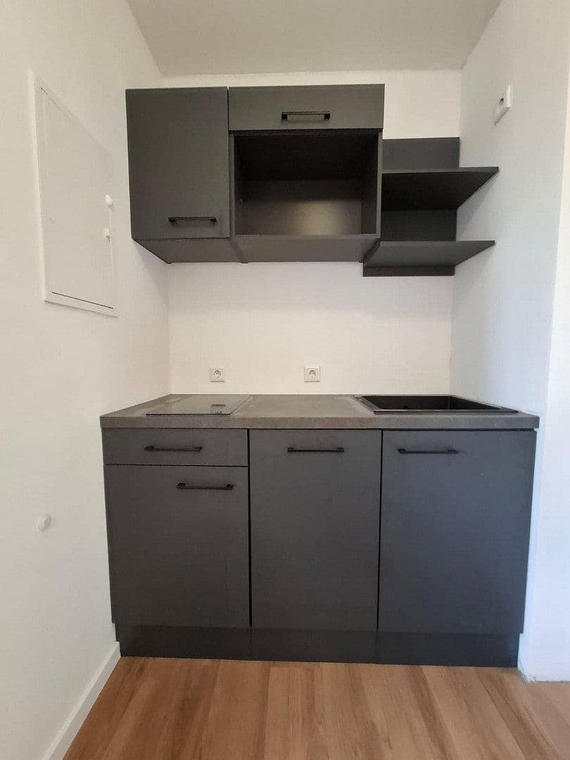 Prenájom bytu 1-izbový 30 m², Nürnberg, Bavorsko Prenájom bytu 1-izbový 30 m², Nürnberg, Bavorsko