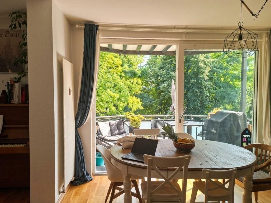 Prenájom bytu 3-izbový 95 m², Weyerstr. 2, Essen, Severné Porýnie - Westfálsko Prenájom bytu 3-izbový 95 m², Weyerstr. 2, Essen, Severné Porýnie - Westfálsko