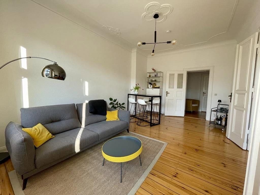 Predaj bytu 3-izbový 100 m², Berlin, Berlín Predaj bytu 3-izbový 100 m², Berlin, Berlín