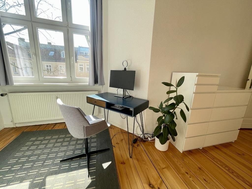 Predaj bytu 3-izbový 100 m², Berlin, Berlín Predaj bytu 3-izbový 100 m², Berlin, Berlín