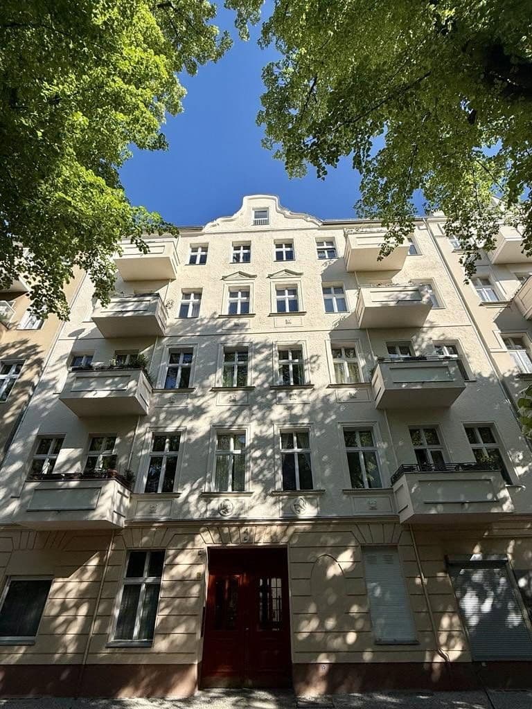 Predaj bytu 3-izbový 100 m², Berlin, Berlín Predaj bytu 3-izbový 100 m², Berlin, Berlín