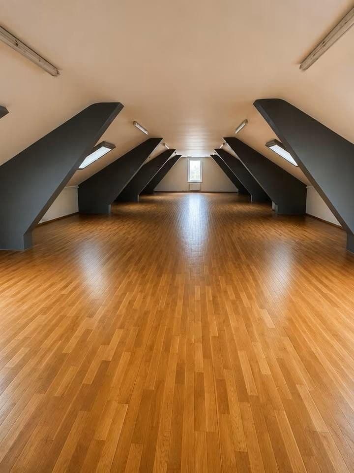 Prenájom nebytového priestoru 1.000 m², Kornbühlstr. 100, Burladingen, Bádensko-Wurttembersko Prenájom nebytového priestoru 1.000 m², Kornbühlstr. 100, Burladingen, Bádensko-Wurttembersko