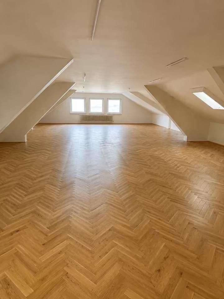 Prenájom nebytového priestoru 1.000 m², Kornbühlstr. 100, Burladingen, Bádensko-Wurttembersko Prenájom nebytového priestoru 1.000 m², Kornbühlstr. 100, Burladingen, Bádensko-Wurttembersko