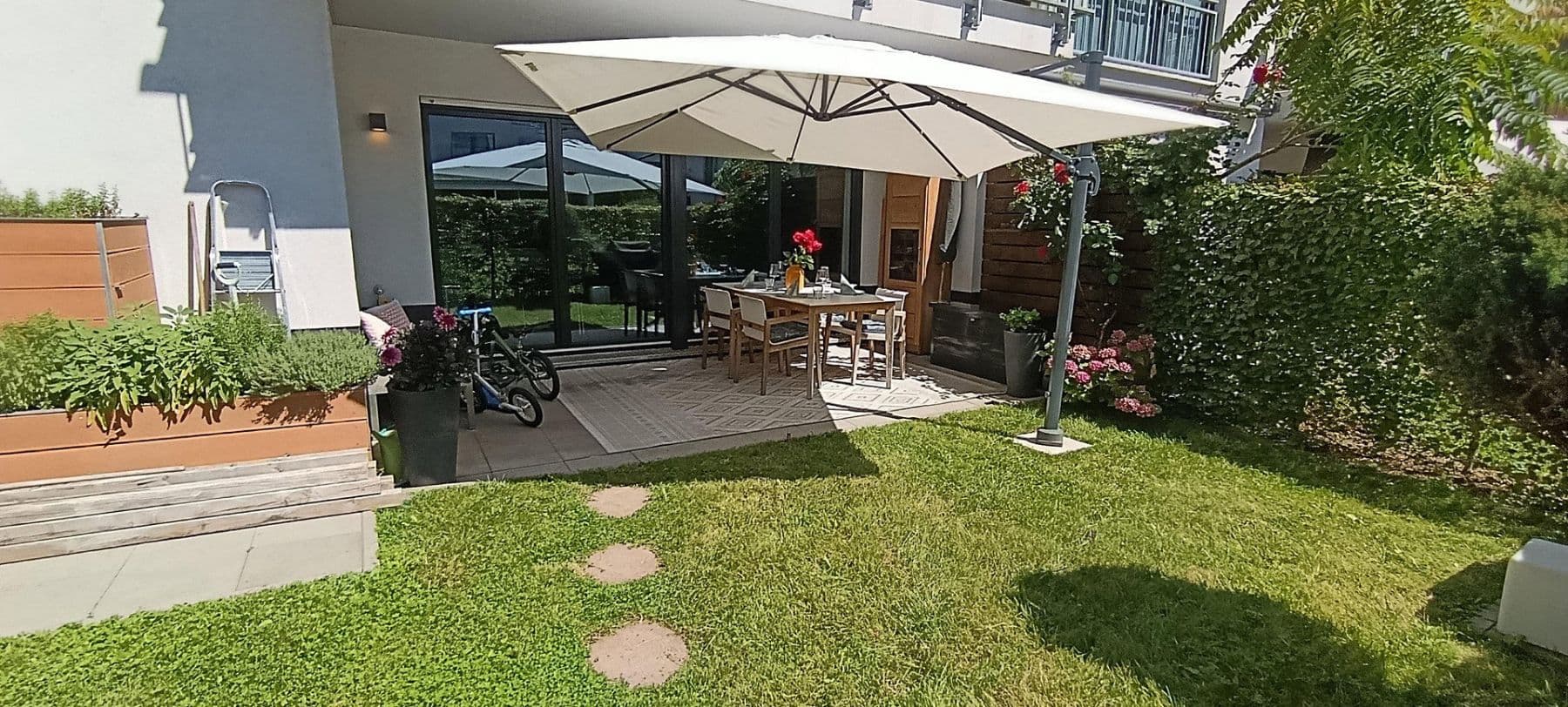 Predaj bytu 3-izbový 74 m², Berlin, Berlín Predaj bytu 3-izbový 74 m², Berlin, Berlín