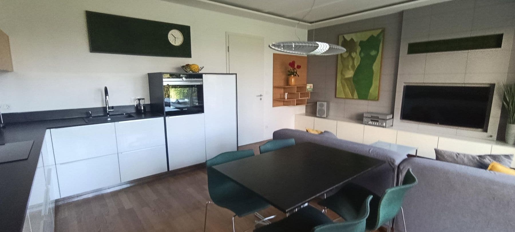 Predaj bytu 3-izbový 74 m², Berlin, Berlín Predaj bytu 3-izbový 74 m², Berlin, Berlín