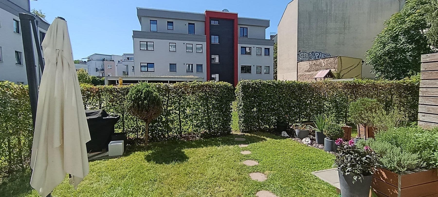 Predaj bytu 3-izbový 74 m², Berlin, Berlín Predaj bytu 3-izbový 74 m², Berlin, Berlín