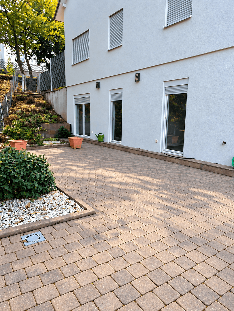 Predaj domu 328 m², pozemok 680 m², Reichenbach-Steegen, Porýnie-Falcko Predaj domu 328 m², pozemok 680 m², Reichenbach-Steegen, Porýnie-Falcko