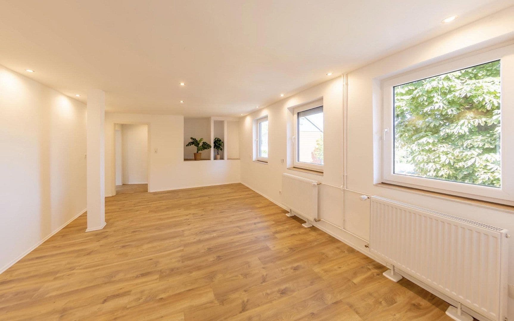Prenájom bytu 4-izbový 100 m², Leipziger Straße 226, Braunschweig, Dolné Sasko Prenájom bytu 4-izbový 100 m², Leipziger Straße 226, Braunschweig, Dolné Sasko