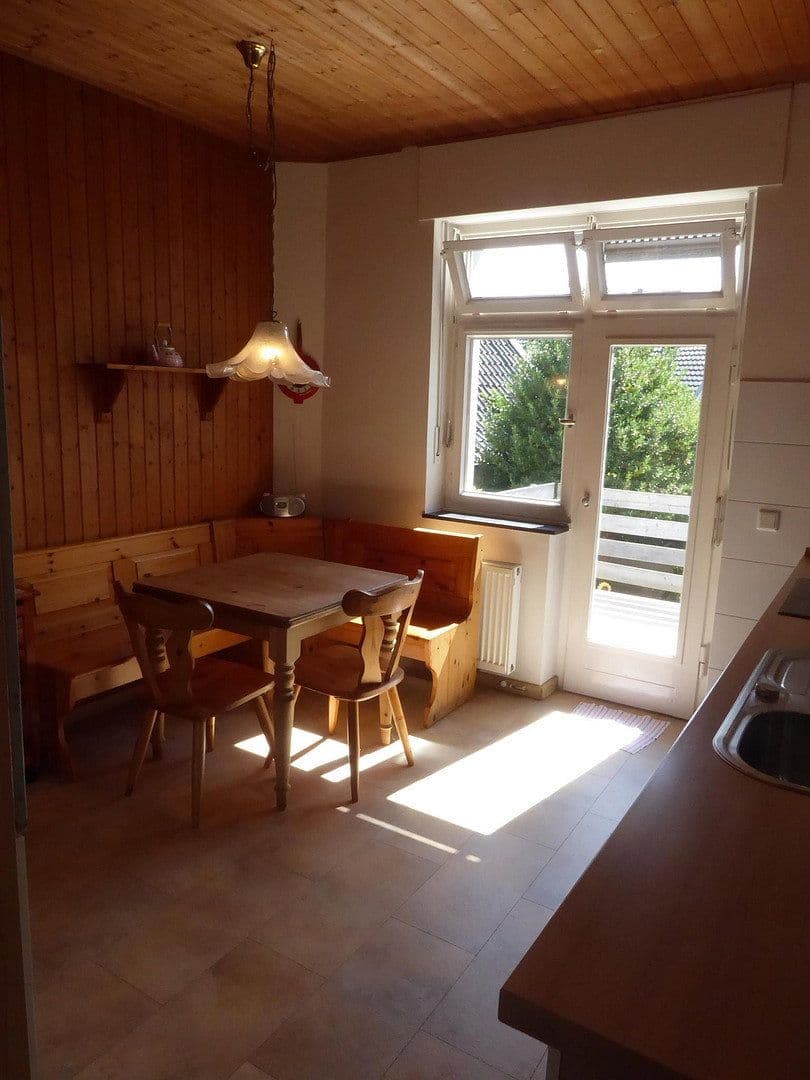 Prenájom bytu 3-izbový 92 m², Buscher Feld 8, Solingen, Severné Porýnie - Westfálsko Prenájom bytu 3-izbový 92 m², Buscher Feld 8, Solingen, Severné Porýnie - Westfálsko