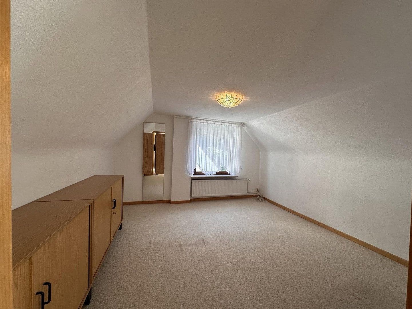 Predaj domu 138 m², pozemok 925 m², Hasselbusch 24, Bargteheide, Šlezvicko-Holštajnsko Predaj domu 138 m², pozemok 925 m², Hasselbusch 24, Bargteheide, Šlezvicko-Holštajnsko