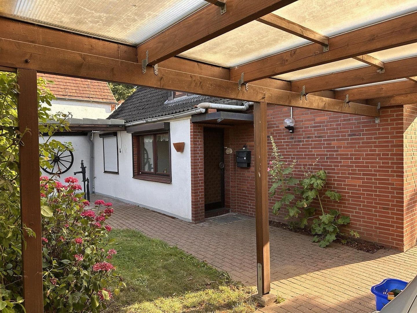 Predaj domu 138 m², pozemok 925 m², Hasselbusch 24, Bargteheide, Šlezvicko-Holštajnsko Predaj domu 138 m², pozemok 925 m², Hasselbusch 24, Bargteheide, Šlezvicko-Holštajnsko