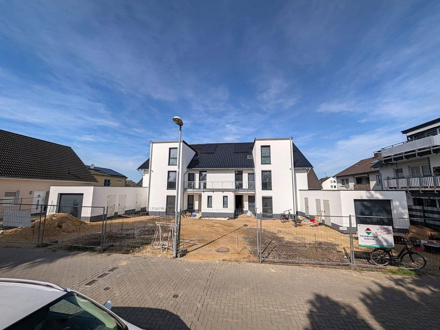 Prenájom bytu 4-izbový 120 m², Im Mainzertal 4, Rheinbach, Severné Porýnie - Westfálsko Prenájom bytu 4-izbový 120 m², Im Mainzertal 4, Rheinbach, Severné Porýnie - Westfálsko