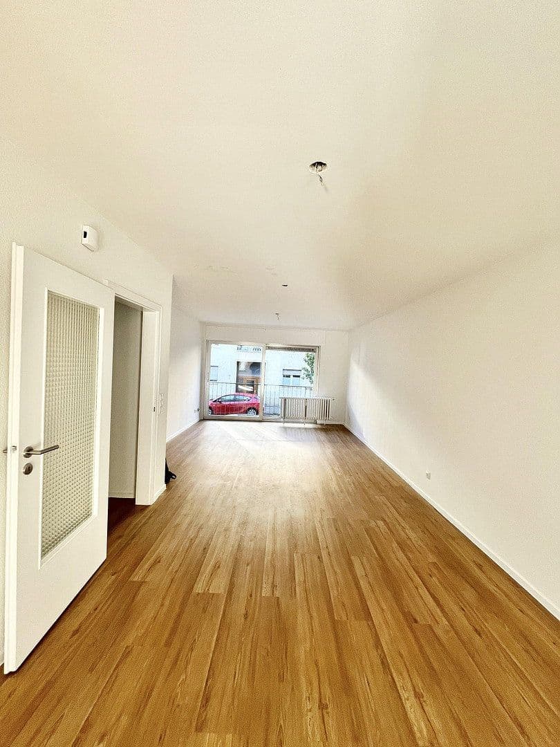 Prenájom bytu 2-izbový 65 m², Mülheimer Freiheit, Köln, Severné Porýnie - Westfálsko Prenájom bytu 2-izbový 65 m², Mülheimer Freiheit, Köln, Severné Porýnie - Westfálsko