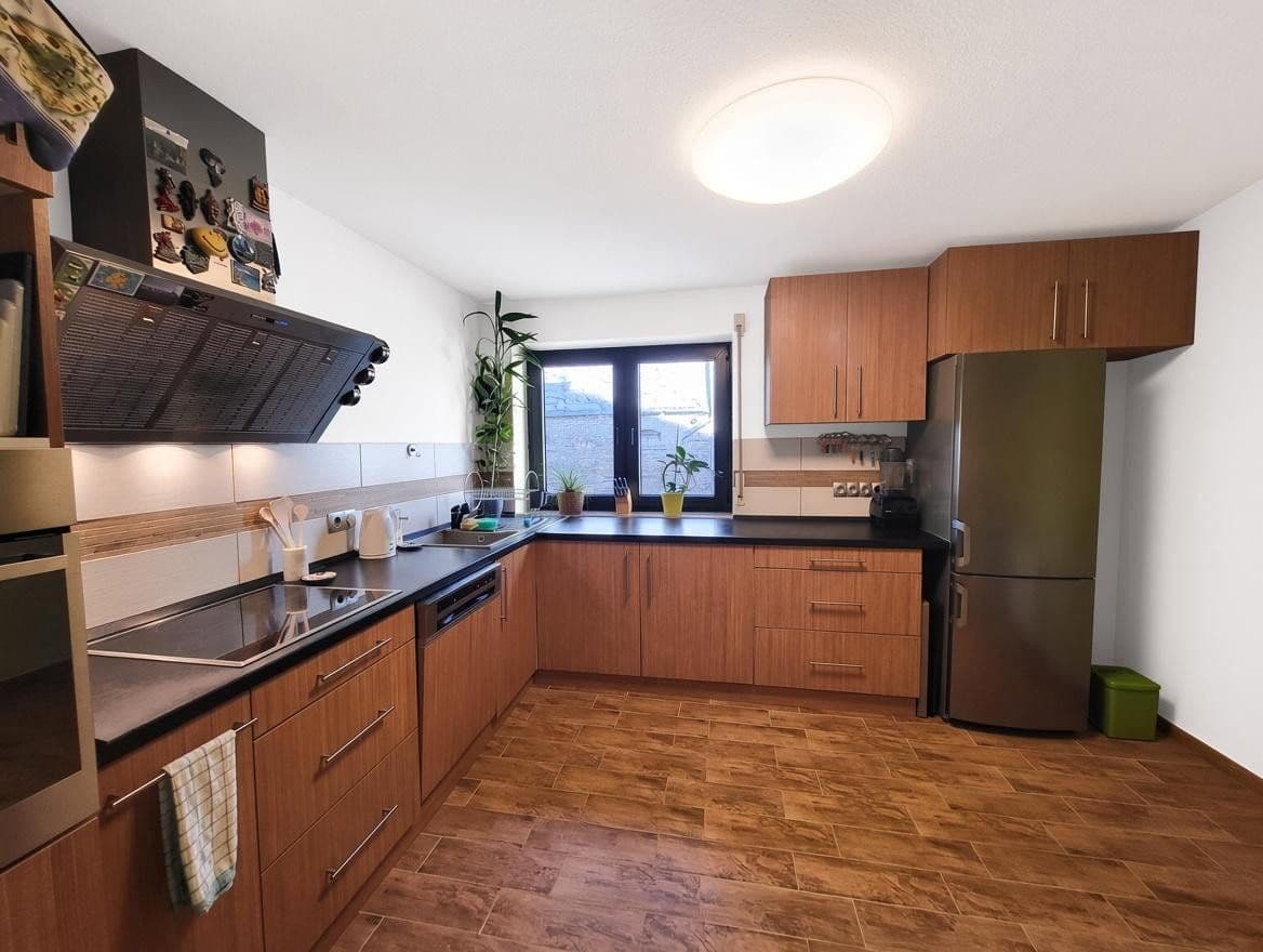 Predaj bytu 3-izbový 90 m², Holzbach, Porýnie-Falcko Predaj bytu 3-izbový 90 m², Holzbach, Porýnie-Falcko