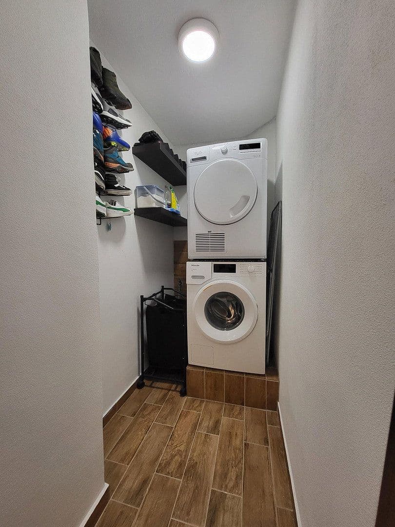 Predaj bytu 3-izbový 90 m², Holzbach, Porýnie-Falcko Predaj bytu 3-izbový 90 m², Holzbach, Porýnie-Falcko