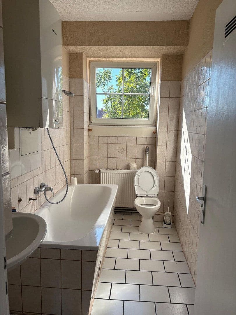 Prenájom bytu 3-izbový 75 m², Wiesbaden, Hesensko Prenájom bytu 3-izbový 75 m², Wiesbaden, Hesensko