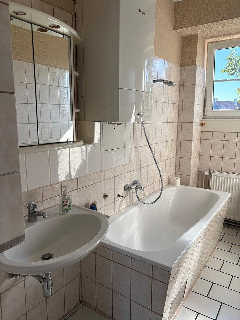 Prenájom bytu 3-izbový 75 m², Wiesbaden, Hesensko Prenájom bytu 3-izbový 75 m², Wiesbaden, Hesensko