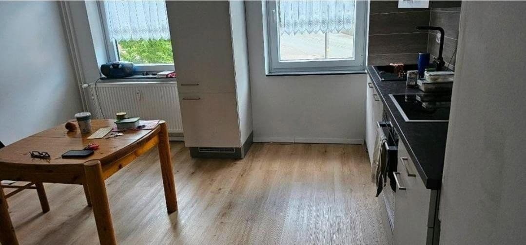 Prenájom bytu 2-izbový 65 m², Kamper Str. 50, Solingen, Severné Porýnie - Westfálsko Prenájom bytu 2-izbový 65 m², Kamper Str. 50, Solingen, Severné Porýnie - Westfálsko
