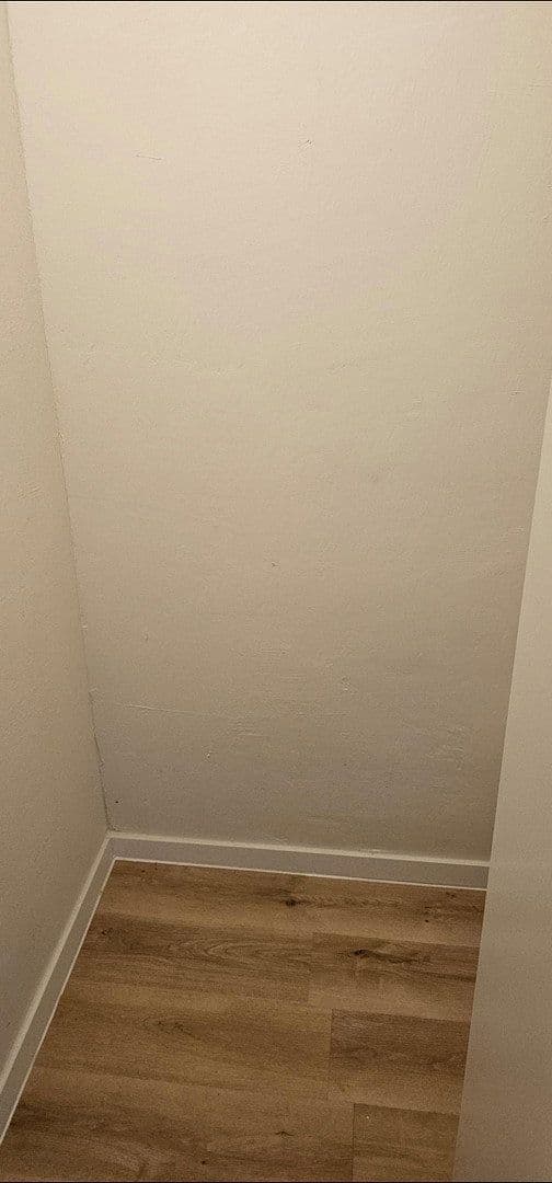 Prenájom bytu 2-izbový 65 m², Kamper Str. 50, Solingen, Severné Porýnie - Westfálsko Prenájom bytu 2-izbový 65 m², Kamper Str. 50, Solingen, Severné Porýnie - Westfálsko