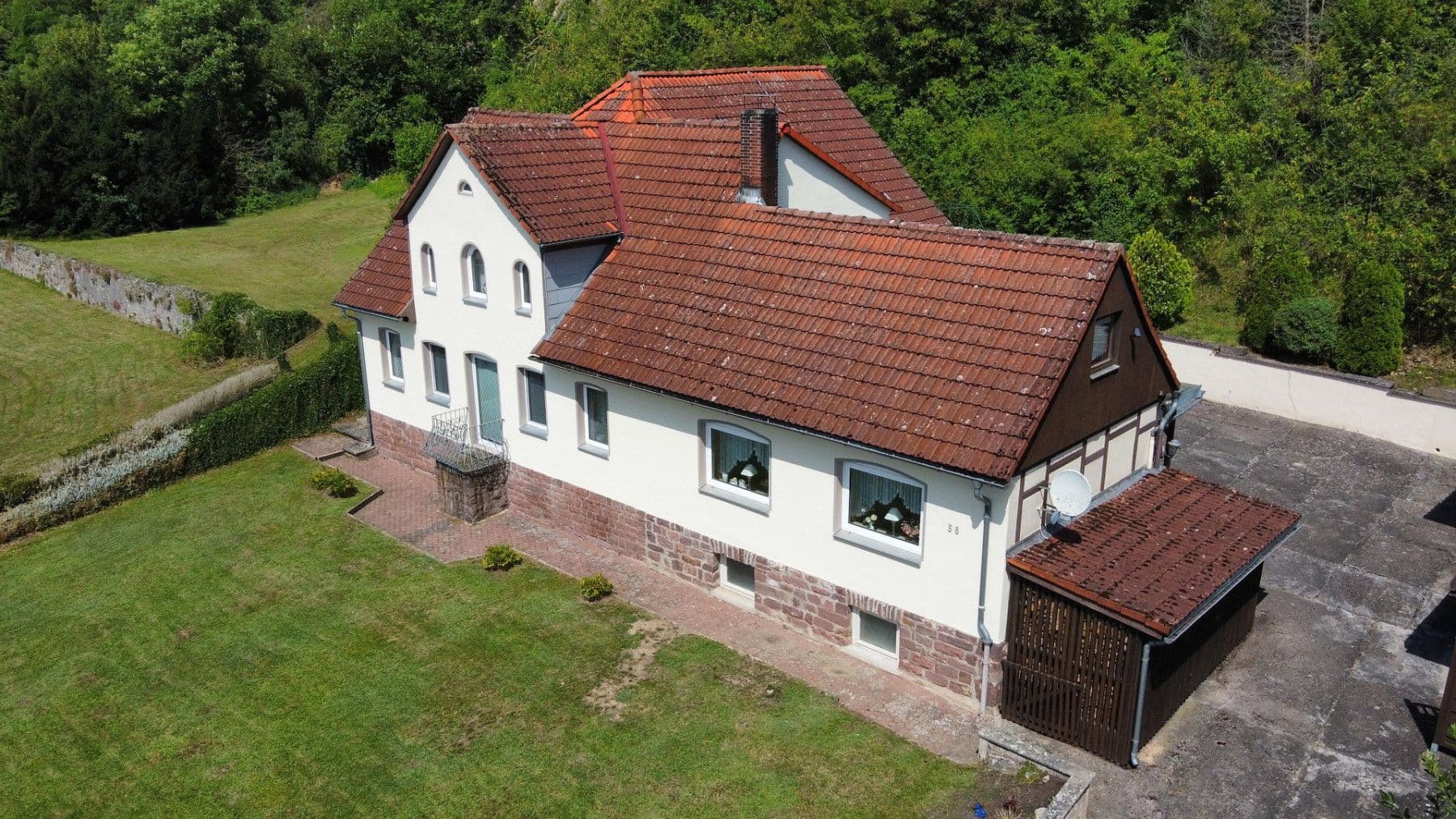 Predaj domu 160 m², pozemok 2.163 m², Untere Straße 38, Brevörde, Dolné Sasko Predaj domu 160 m², pozemok 2.163 m², Untere Straße 38, Brevörde, Dolné Sasko