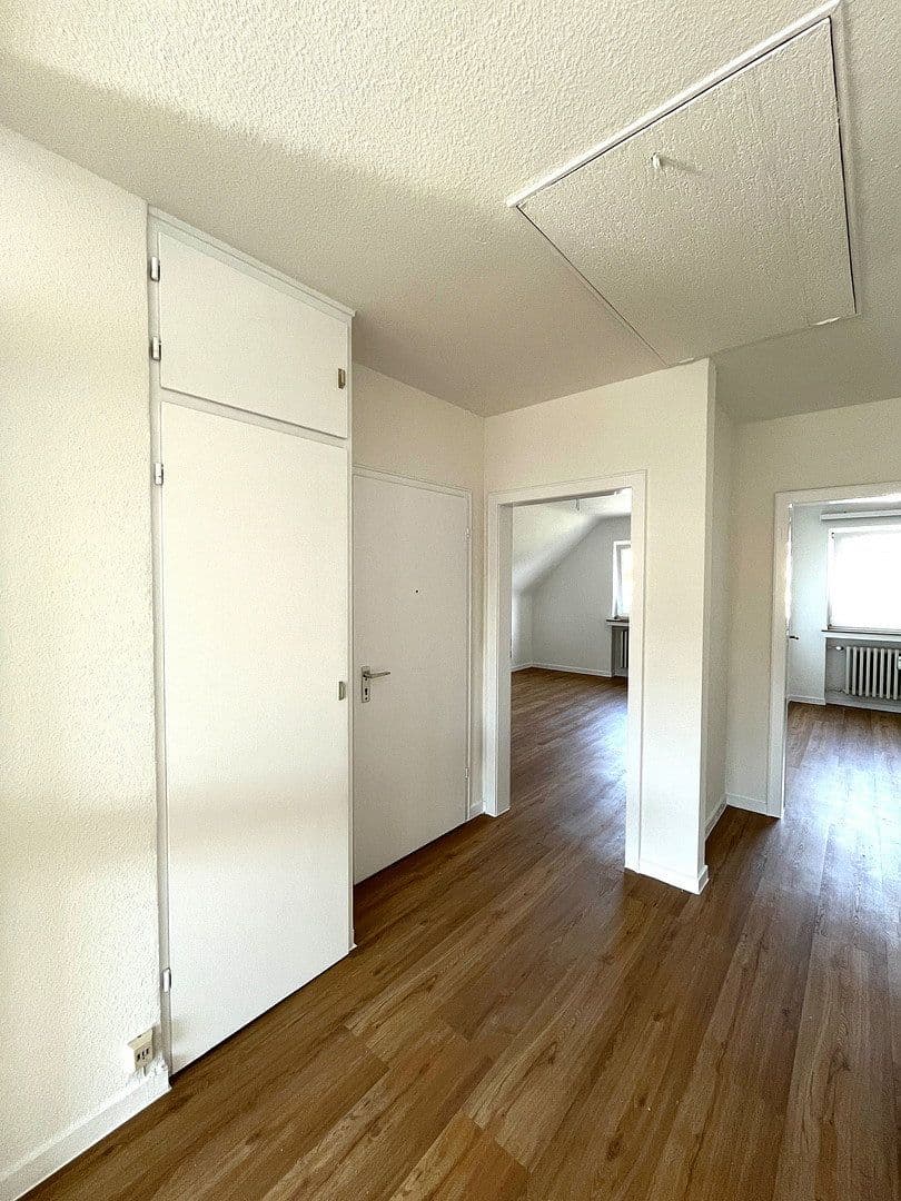 Prenájom bytu 2-izbový 69 m², Mülheimer Freiheit, Köln, Severné Porýnie - Westfálsko Prenájom bytu 2-izbový 69 m², Mülheimer Freiheit, Köln, Severné Porýnie - Westfálsko