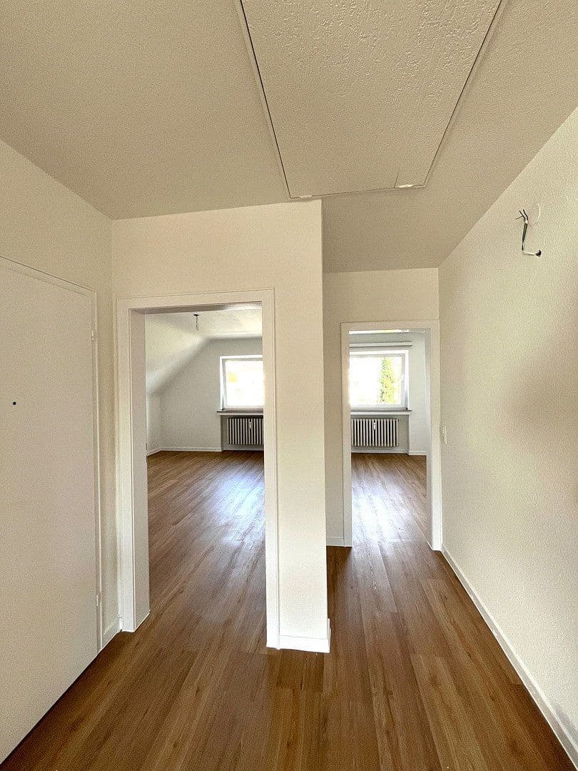 Prenájom bytu 2-izbový 69 m², Mülheimer Freiheit, Köln, Severné Porýnie - Westfálsko Prenájom bytu 2-izbový 69 m², Mülheimer Freiheit, Köln, Severné Porýnie - Westfálsko