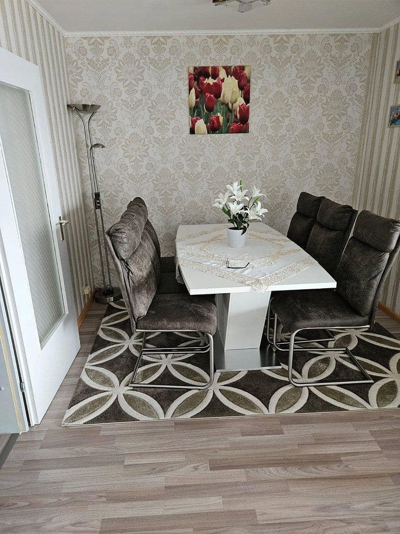 Predaj bytu 3-izbový 85 m², Martin-Luther-Strasse 5, Emmendingen, Bádensko-Wurttembersko Predaj bytu 3-izbový 85 m², Martin-Luther-Strasse 5, Emmendingen, Bádensko-Wurttembersko