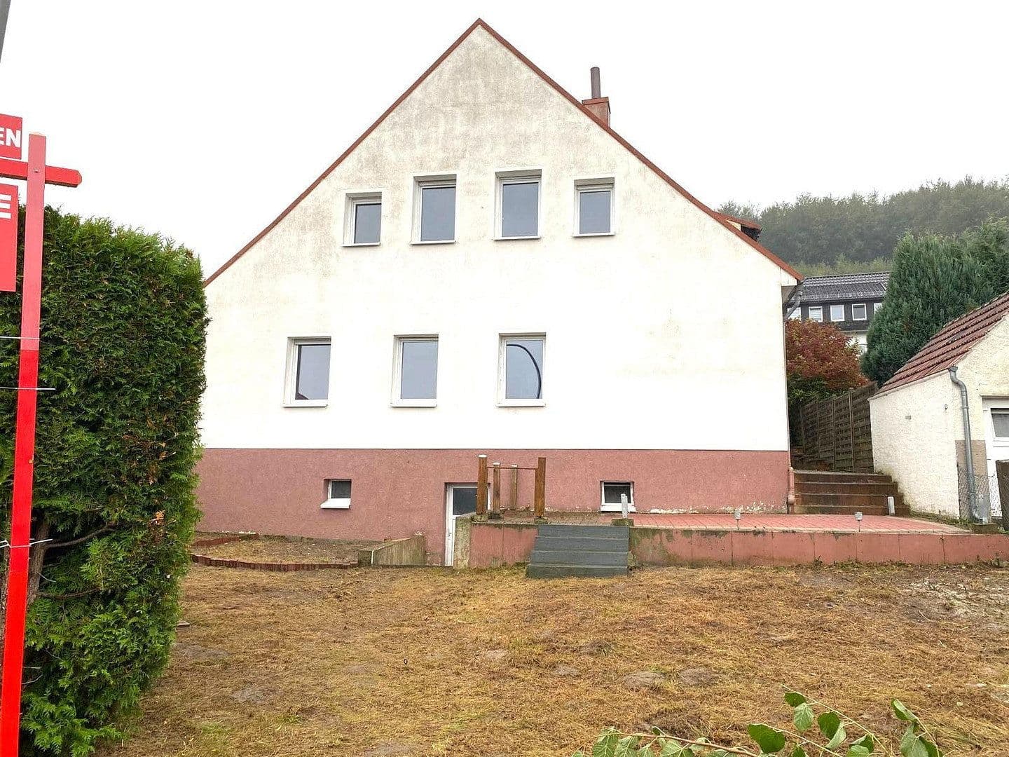 Predaj domu 169 m², pozemok 430 m², Schnathorster Str. 23, Lübbecke, Severné Porýnie - Westfálsko Predaj domu 169 m², pozemok 430 m², Schnathorster Str. 23, Lübbecke, Severné Porýnie - Westfálsko