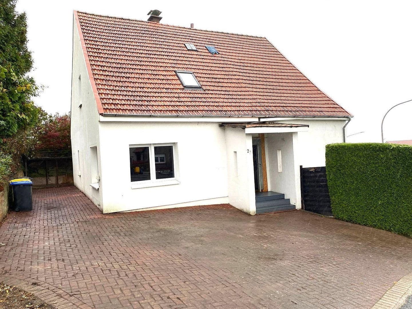 Predaj domu 169 m², pozemok 430 m², Schnathorster Str. 23, Lübbecke, Severné Porýnie - Westfálsko Predaj domu 169 m², pozemok 430 m², Schnathorster Str. 23, Lübbecke, Severné Porýnie - Westfálsko
