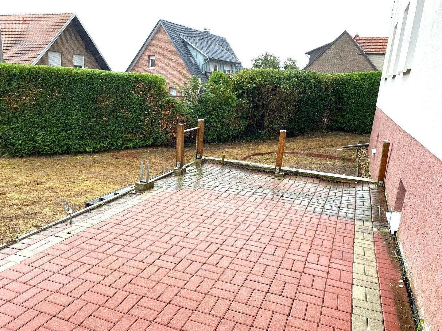 Predaj domu 169 m², pozemok 430 m², Schnathorster Str. 23, Lübbecke, Severné Porýnie - Westfálsko Predaj domu 169 m², pozemok 430 m², Schnathorster Str. 23, Lübbecke, Severné Porýnie - Westfálsko