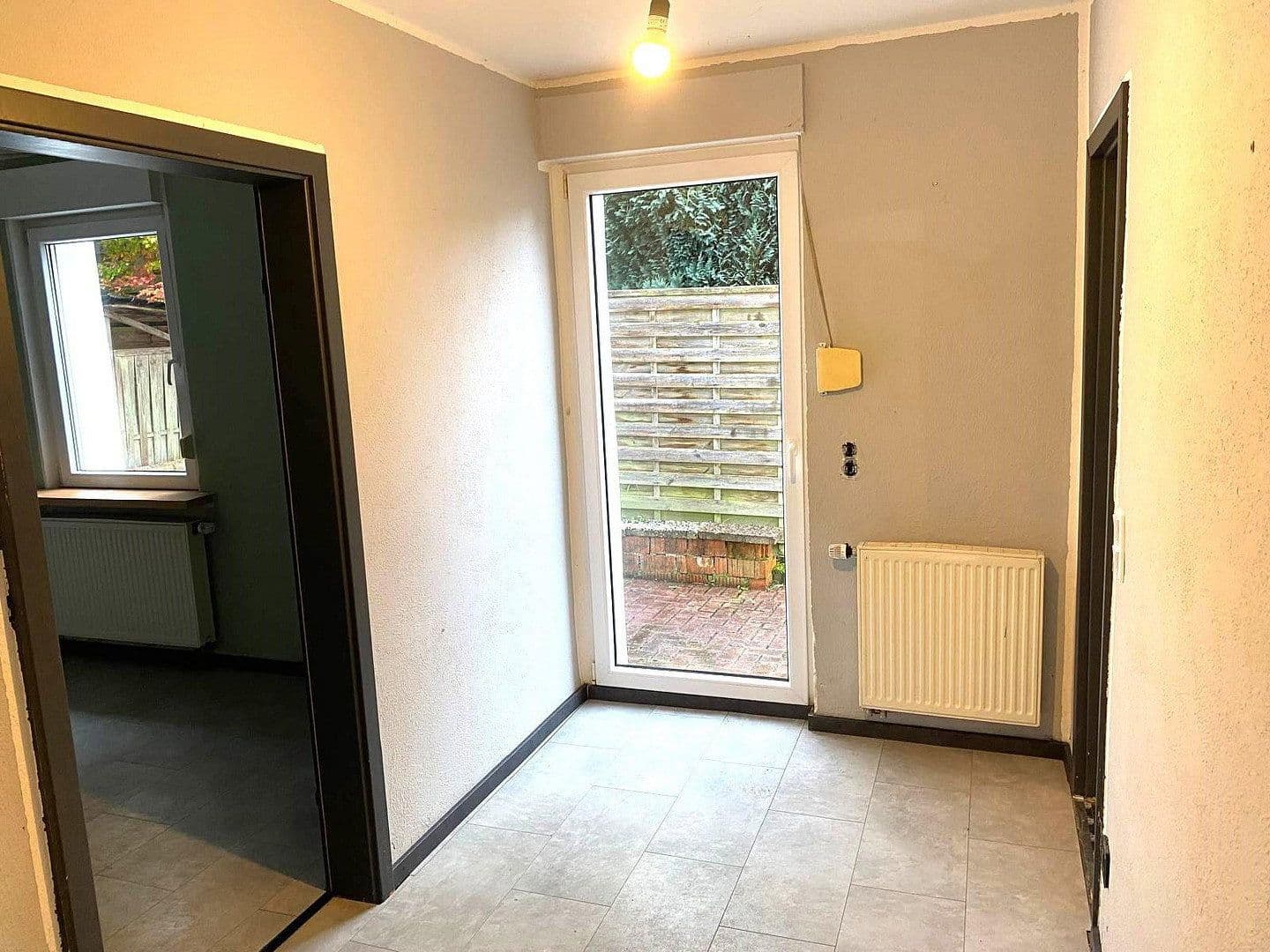 Predaj domu 169 m², pozemok 430 m², Schnathorster Str. 23, Lübbecke, Severné Porýnie - Westfálsko Predaj domu 169 m², pozemok 430 m², Schnathorster Str. 23, Lübbecke, Severné Porýnie - Westfálsko