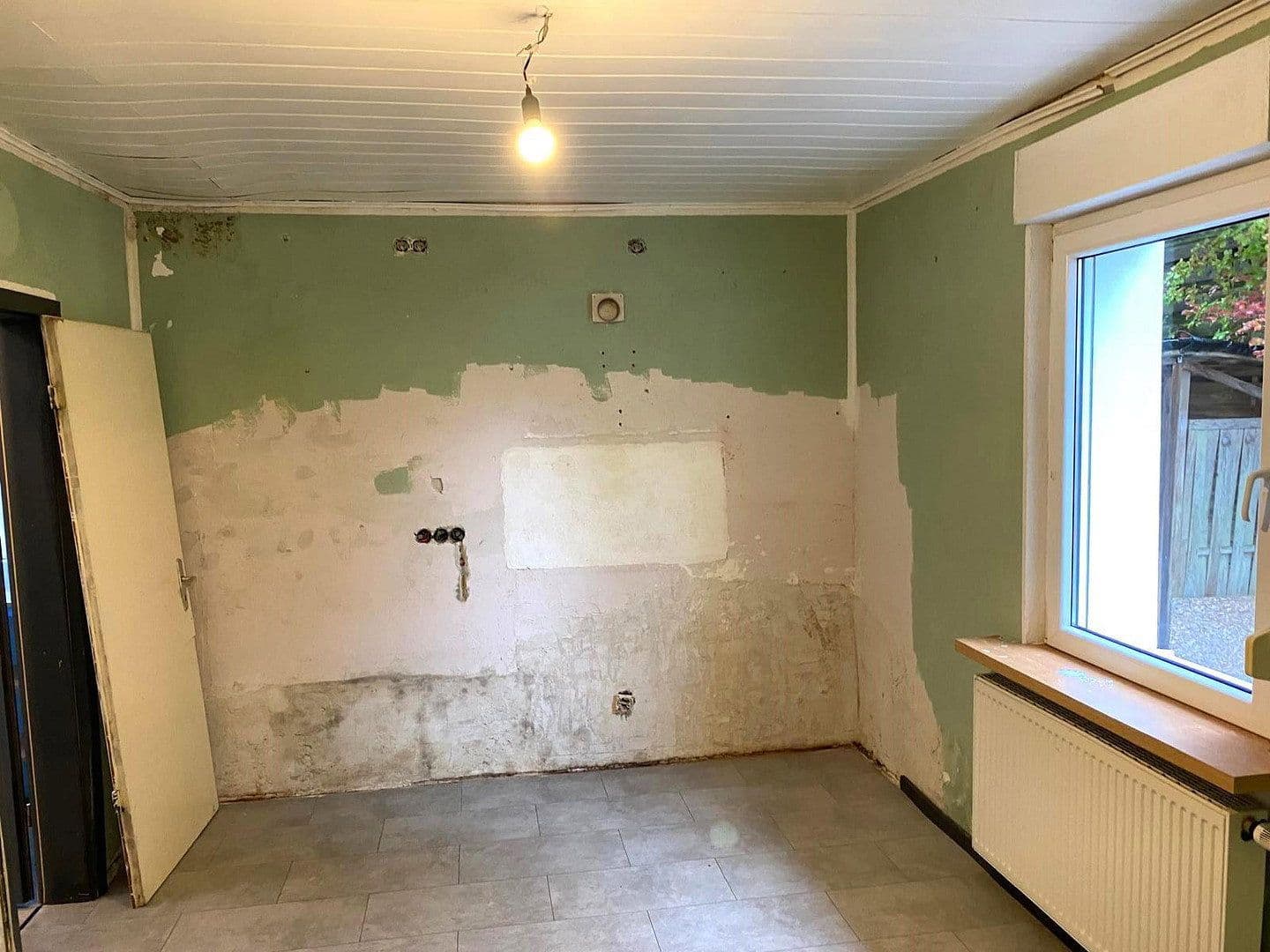 Predaj domu 169 m², pozemok 430 m², Schnathorster Str. 23, Lübbecke, Severné Porýnie - Westfálsko Predaj domu 169 m², pozemok 430 m², Schnathorster Str. 23, Lübbecke, Severné Porýnie - Westfálsko