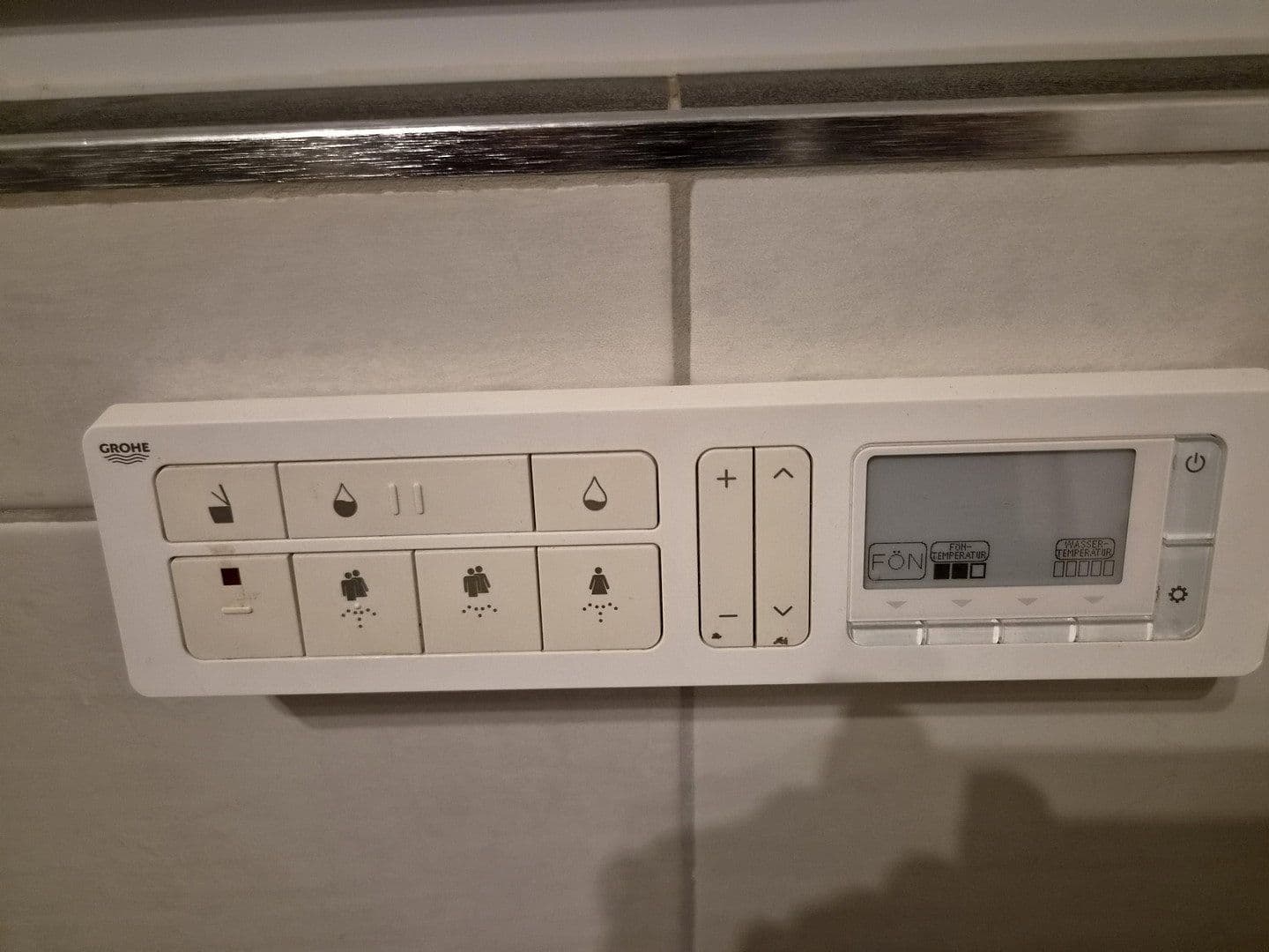Predaj bytu 3-izbový 106 m², Saaruferstraße 11, Mettlach, Sársko Predaj bytu 3-izbový 106 m², Saaruferstraße 11, Mettlach, Sársko