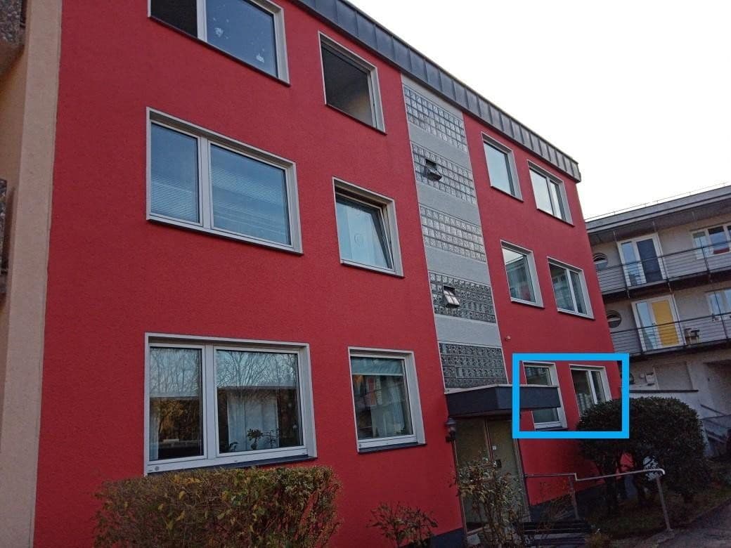 Prenájom bytu 3-izbový 85 m², Neviandtstrasse, Wuppertal, Severné Porýnie - Westfálsko Prenájom bytu 3-izbový 85 m², Neviandtstrasse, Wuppertal, Severné Porýnie - Westfálsko
