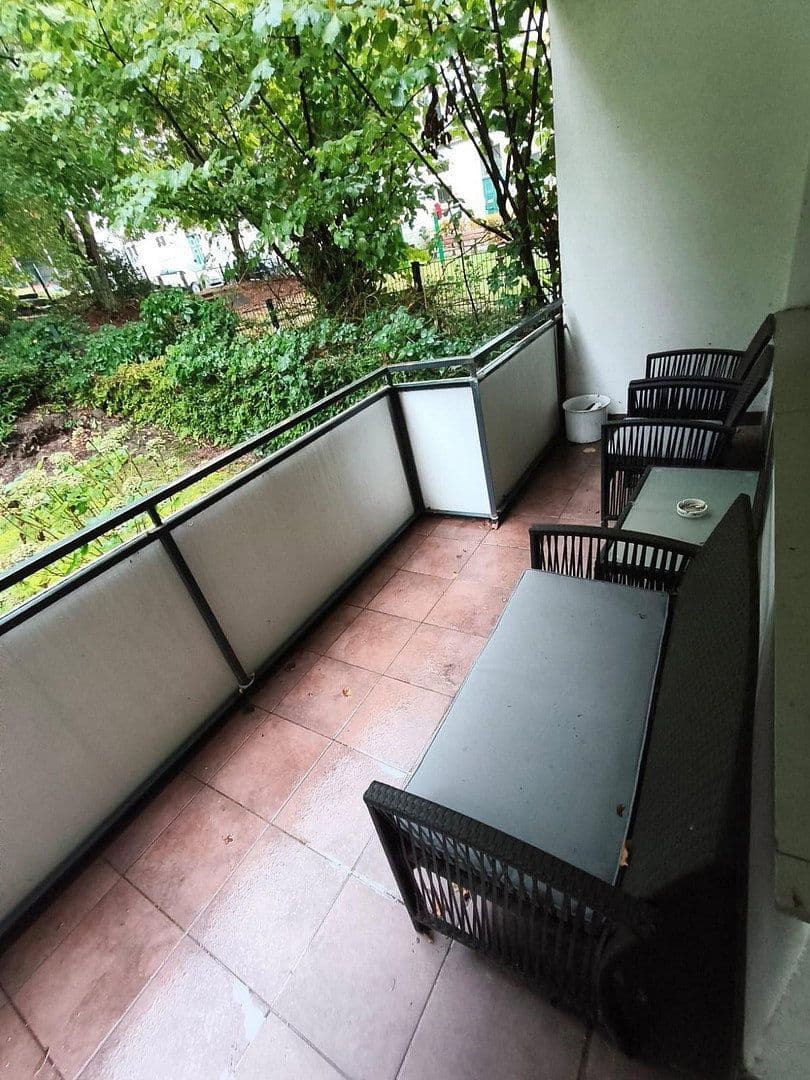 Prenájom bytu 3-izbový 85 m², Neviandtstrasse, Wuppertal, Severné Porýnie - Westfálsko Prenájom bytu 3-izbový 85 m², Neviandtstrasse, Wuppertal, Severné Porýnie - Westfálsko