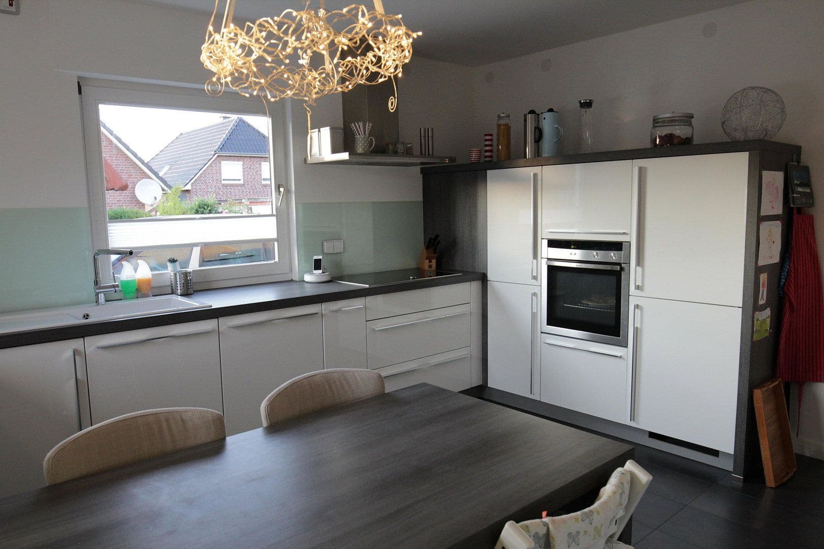 Predaj domu 140 m², pozemok 420 m², Wedel, Šlezvicko-Holštajnsko Predaj domu 140 m², pozemok 420 m², Wedel, Šlezvicko-Holštajnsko