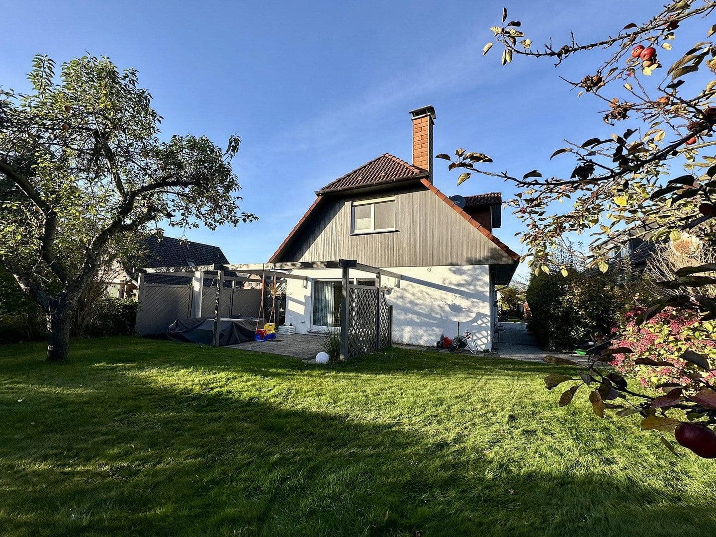 Predaj domu 140 m², pozemok 420 m², Wedel, Šlezvicko-Holštajnsko Predaj domu 140 m², pozemok 420 m², Wedel, Šlezvicko-Holštajnsko