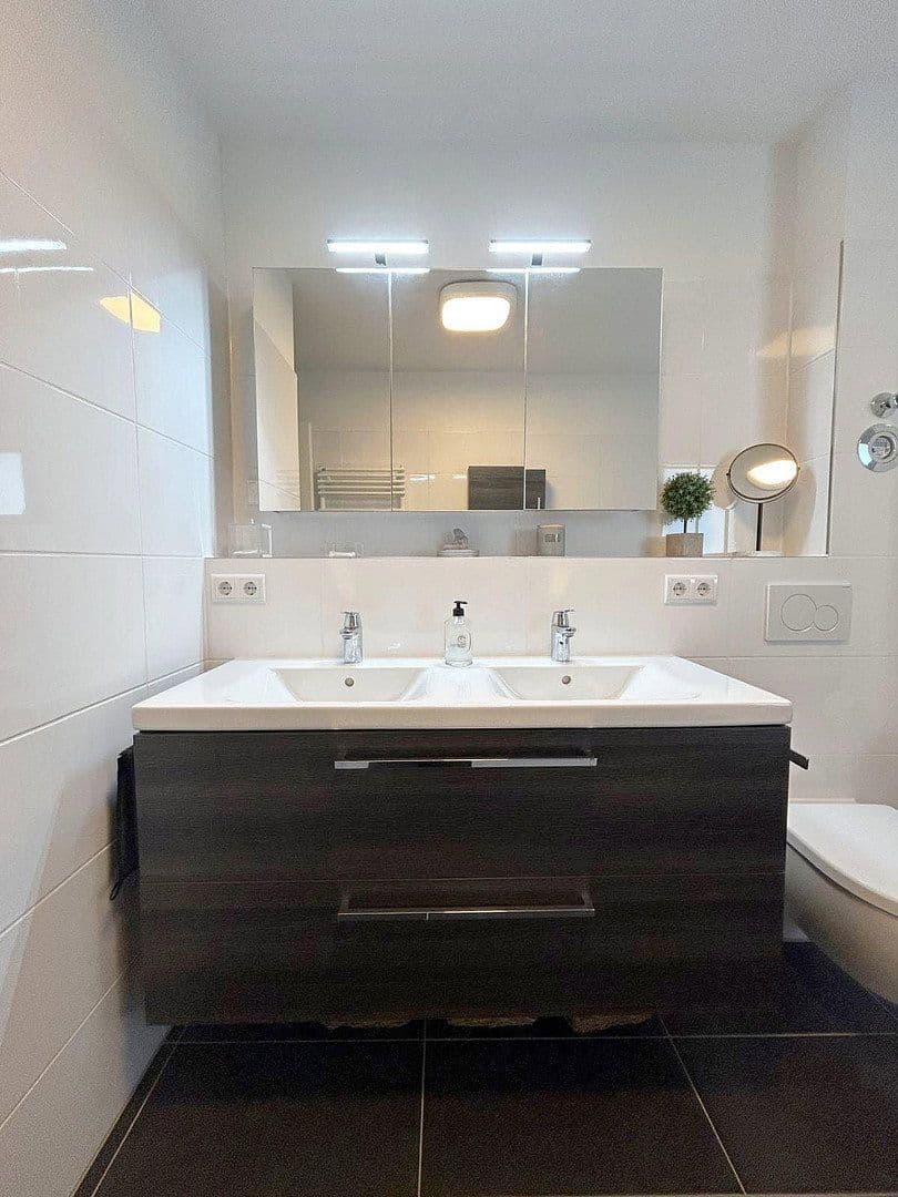 Predaj bytu 4-izbový 119 m², Karlsfeld, Bavorsko Predaj bytu 4-izbový 119 m², Karlsfeld, Bavorsko