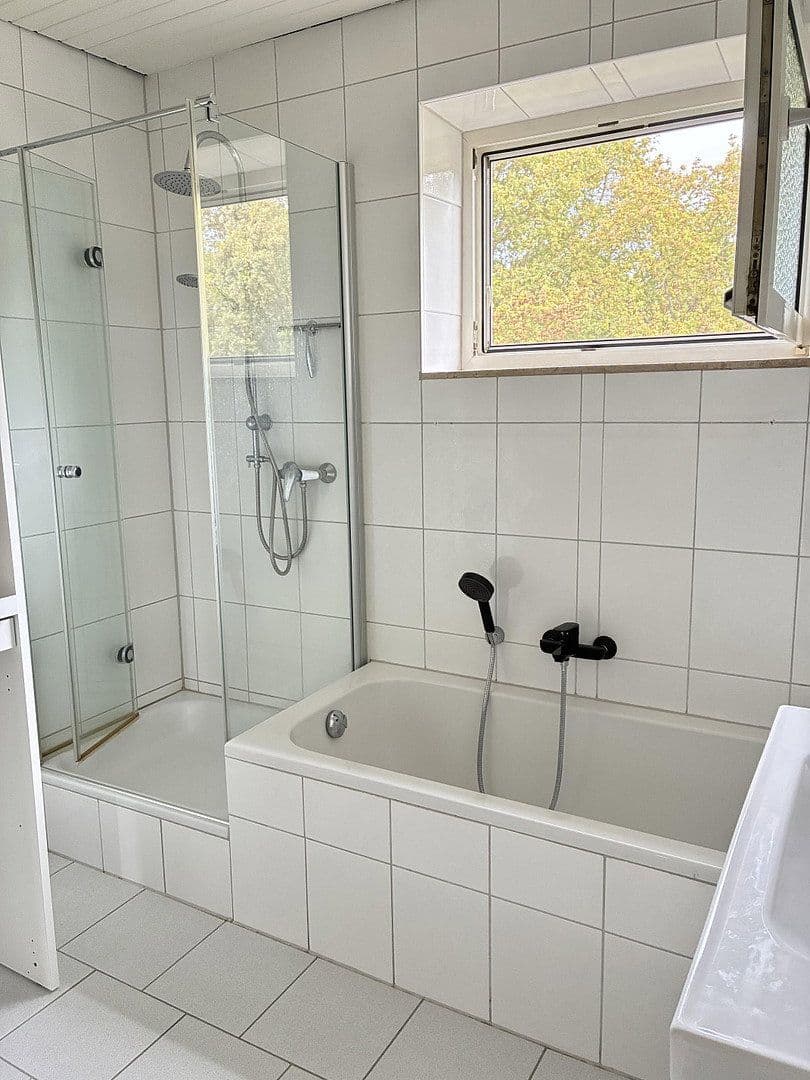 Predaj bytu 4-izbový 104 m², An der Ziegelhütte 29, Landau, Porýnie-Falcko Predaj bytu 4-izbový 104 m², An der Ziegelhütte 29, Landau, Porýnie-Falcko