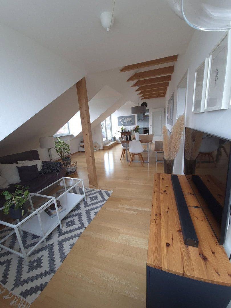 Predaj bytu 3-izbový 74 m², München, Bavorsko Predaj bytu 3-izbový 74 m², München, Bavorsko