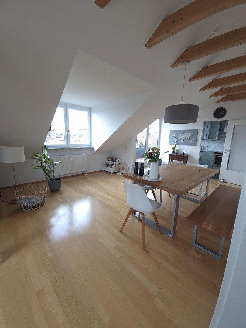 Predaj bytu 3-izbový 74 m², München, Bavorsko Predaj bytu 3-izbový 74 m², München, Bavorsko