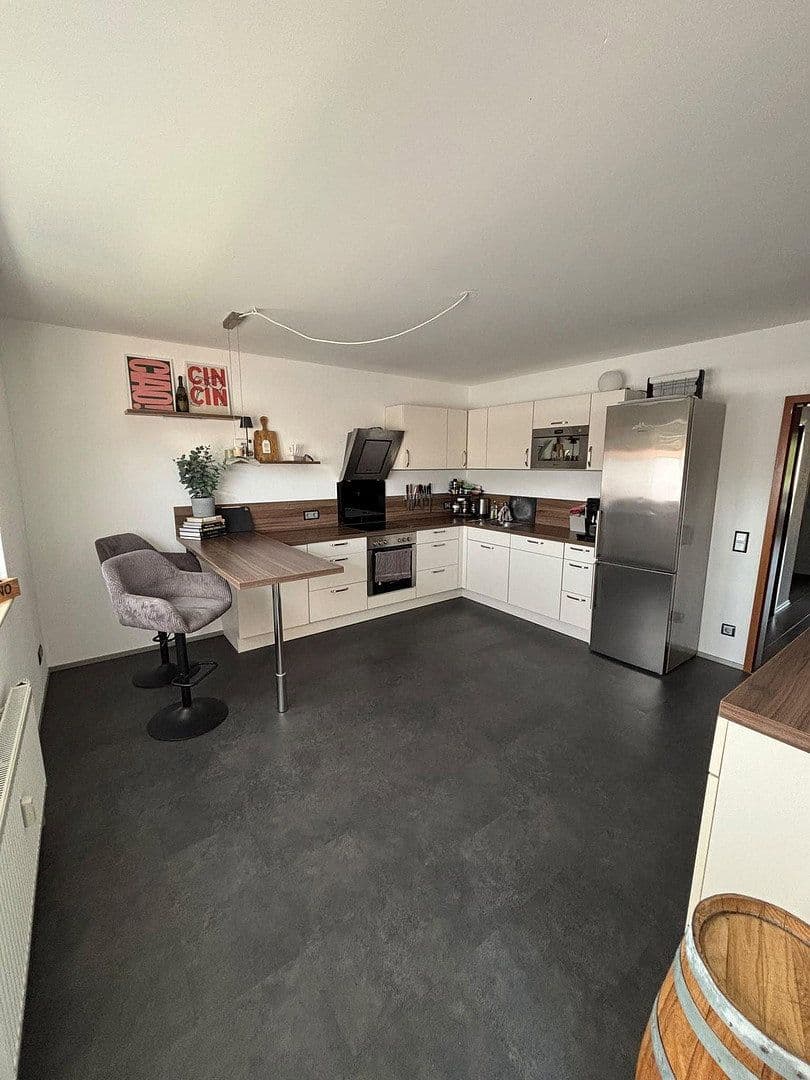 Prenájom bytu 2-izbový 74 m², Köln, Severné Porýnie - Westfálsko Prenájom bytu 2-izbový 74 m², Köln, Severné Porýnie - Westfálsko
