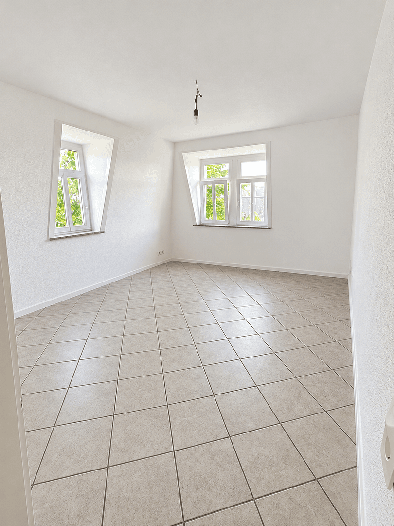 Prenájom bytu 3-izbový 74 m², Körnestraße 2, Freital, Sasko Prenájom bytu 3-izbový 74 m², Körnestraße 2, Freital, Sasko