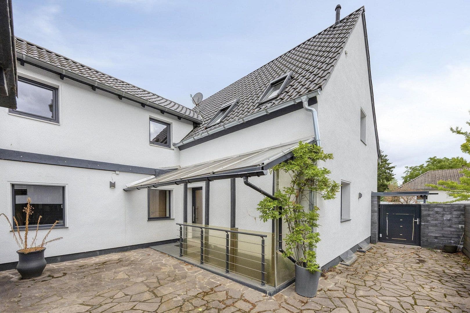 Predaj domu 157 m², pozemok 890 m², Theisenkreuzweg 9, Bornheim, Severné Porýnie - Westfálsko Predaj domu 157 m², pozemok 890 m², Theisenkreuzweg 9, Bornheim, Severné Porýnie - Westfálsko