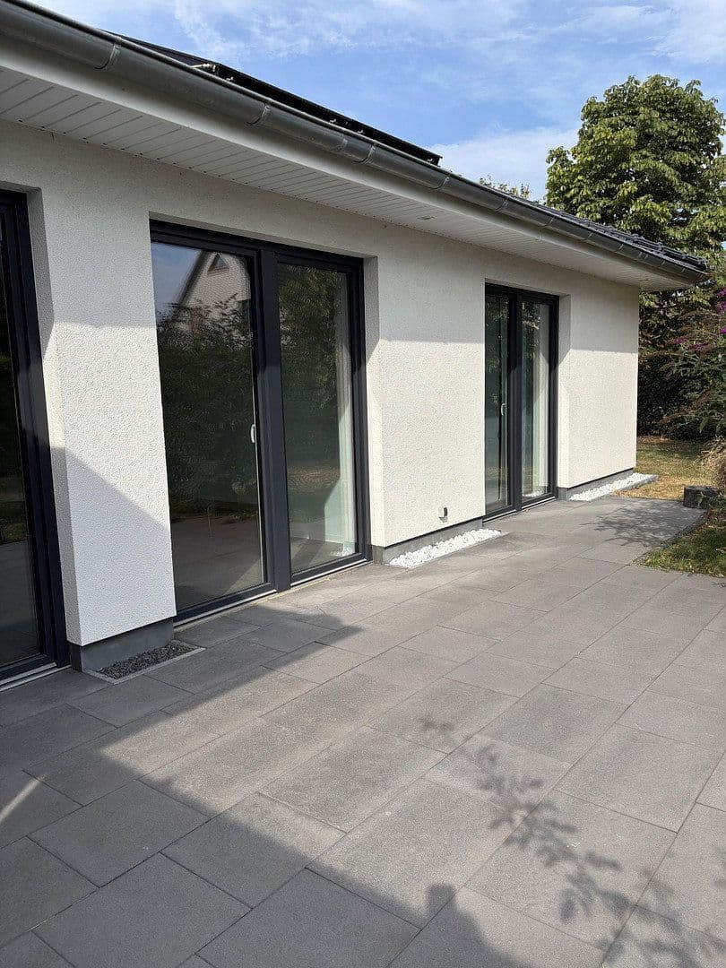 Predaj domu 140 m², pozemok 600 m², Langwedel, Dolné Sasko Predaj domu 140 m², pozemok 600 m², Langwedel, Dolné Sasko