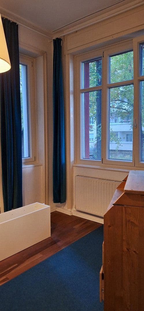 Prenájom bytu 3-izbový 78 m², Stuttgart, Bádensko-Wurttembersko Prenájom bytu 3-izbový 78 m², Stuttgart, Bádensko-Wurttembersko