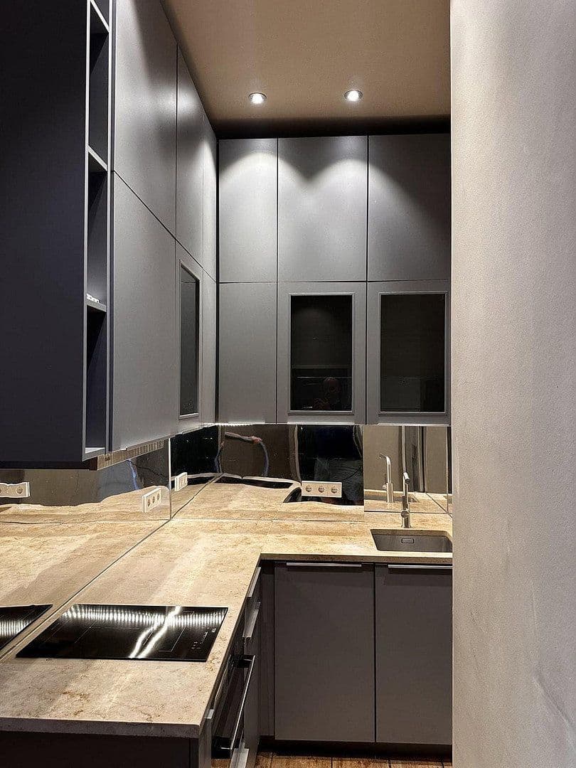 Predaj bytu 3-izbový 81 m², Stubenrauchstr.41, Berlin, Berlín Predaj bytu 3-izbový 81 m², Stubenrauchstr.41, Berlin, Berlín